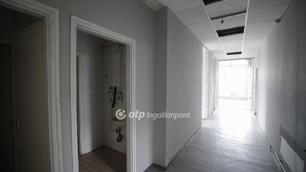136 nm - AADAT.propertyImage (7)