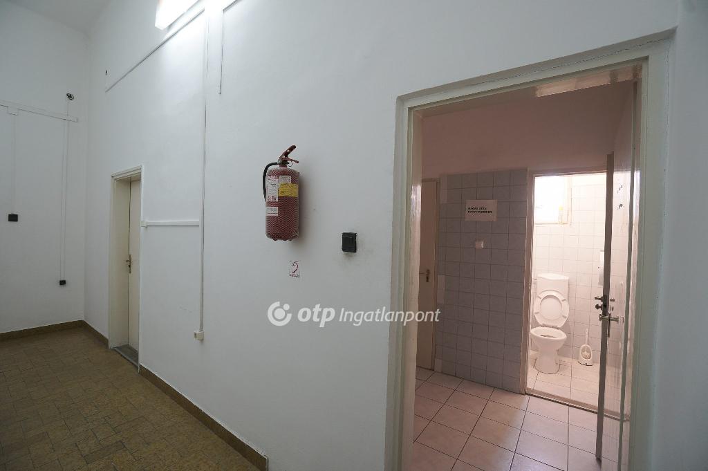 136 nm - AADAT.propertyImage (33)