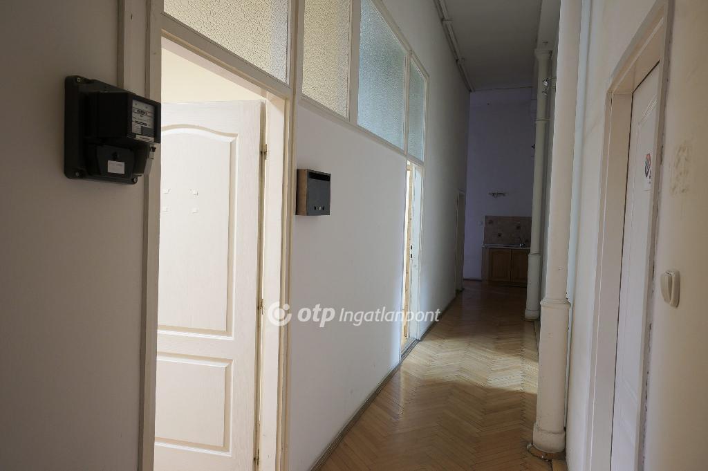 136 nm - AADAT.propertyImage (44)
