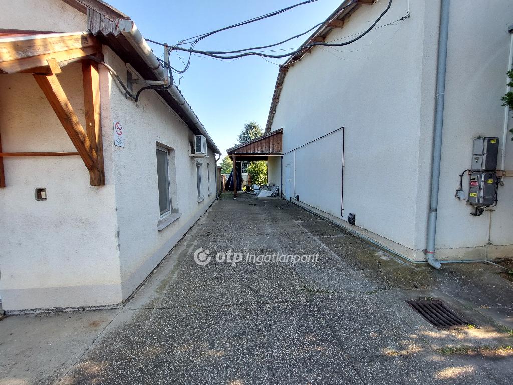 2024 nm - AADAT.propertyImage (14)