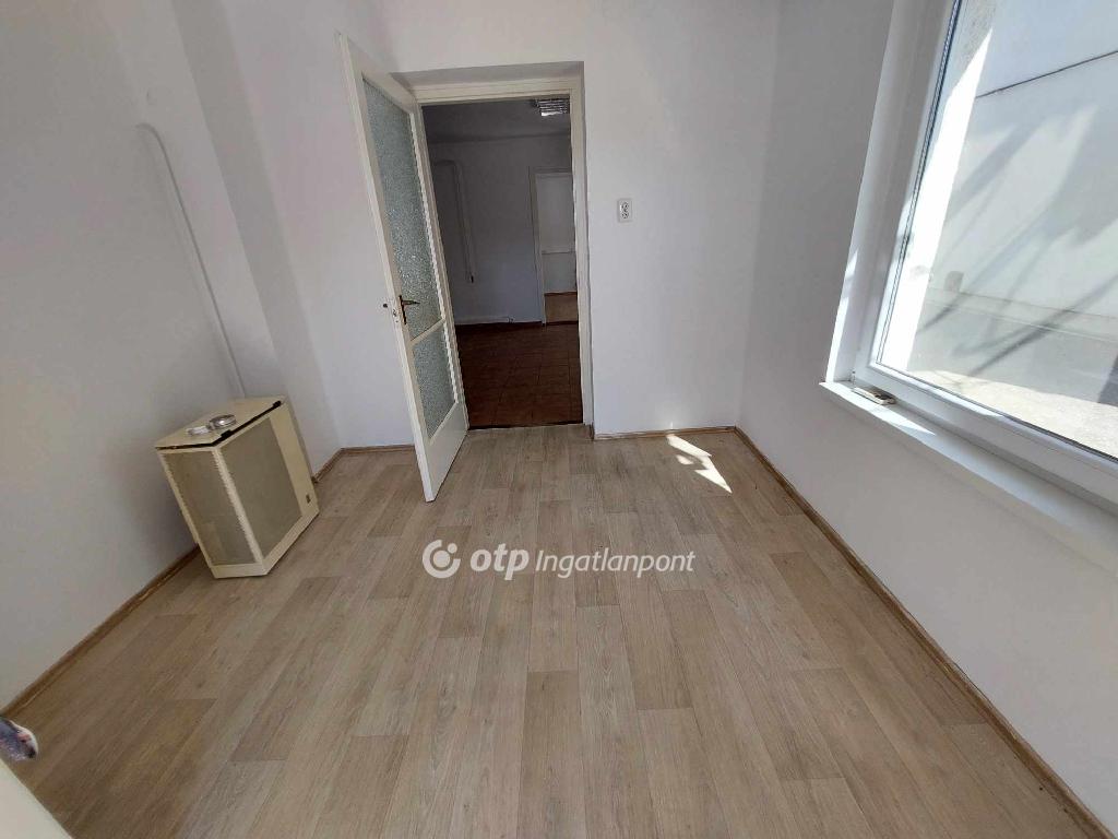 2024 nm - AADAT.propertyImage (18)