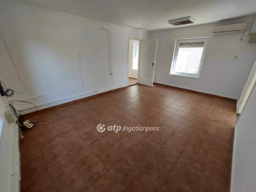 2024 nm - AADAT.propertyImage (21)