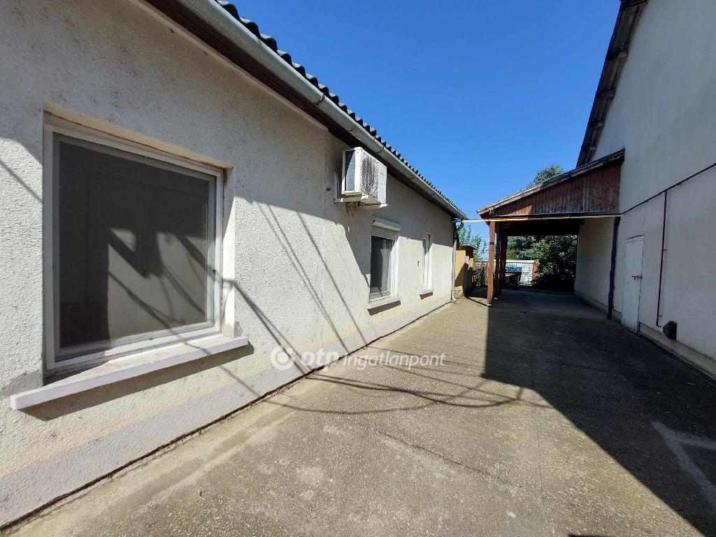 2024 nm - AADAT.propertyImage (53)