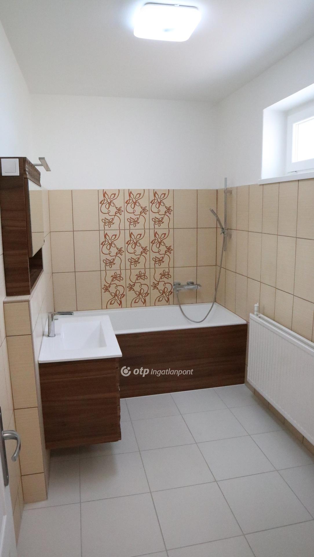 2 Szoba, vegyes falazat, 77 nm - AADAT.propertyImage (6)