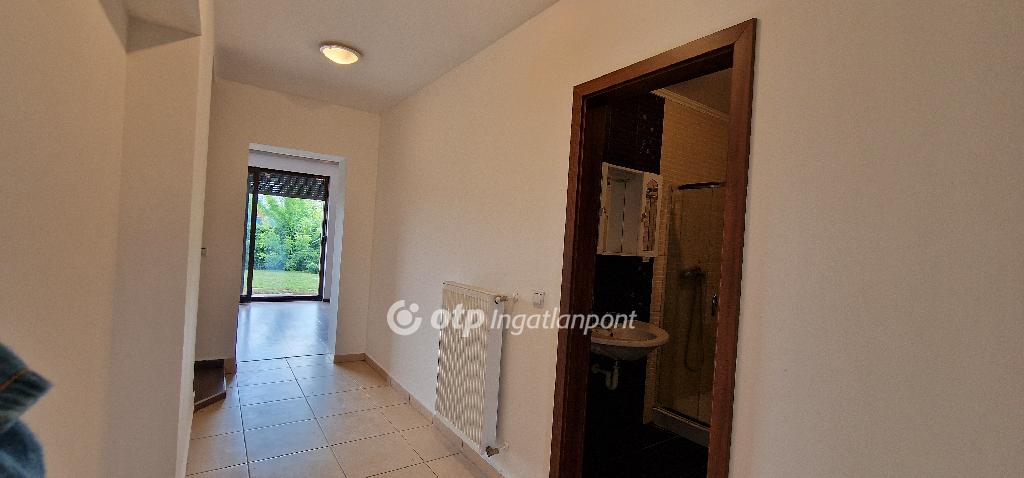 4 Szoba, tégla Építésű, 186 nm - AADAT.propertyImage (16)