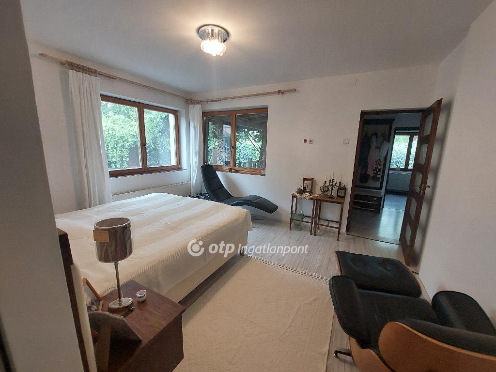 3 Szoba, tégla Építésű, 124 nm - AADAT.propertyImage (6)