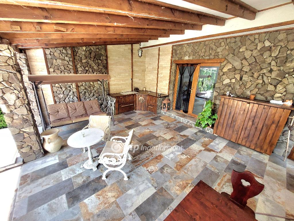 3 Szoba, tégla Építésű, 124 nm - AADAT.propertyImage (19)