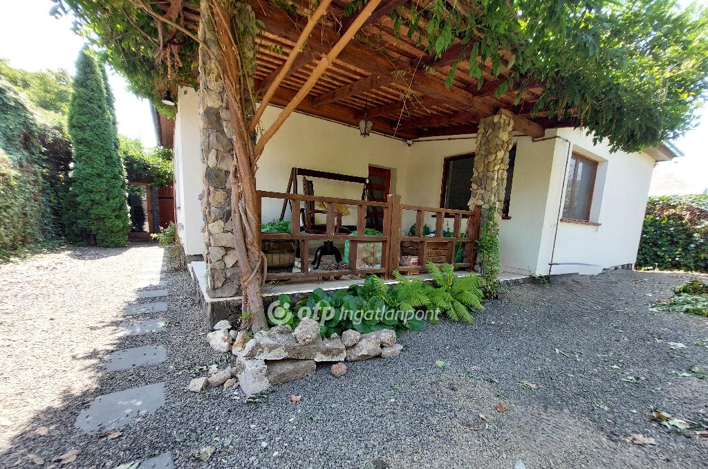 3 Szoba, tégla Építésű, 124 nm - AADAT.propertyImage (34)
