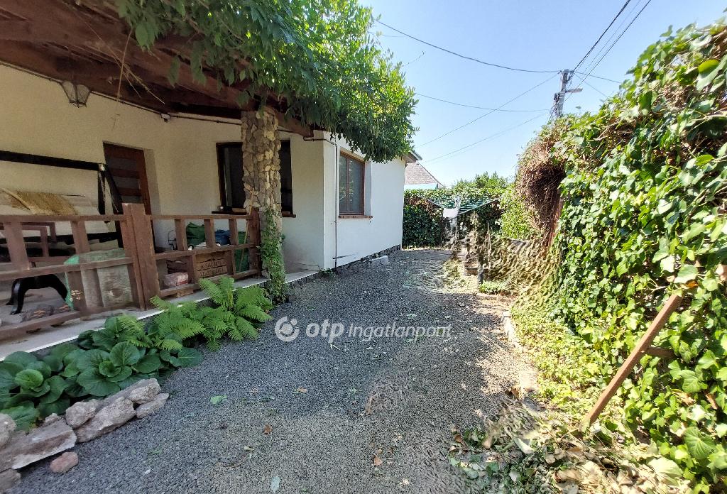 3 Szoba, tégla Építésű, 124 nm - AADAT.propertyImage (38)