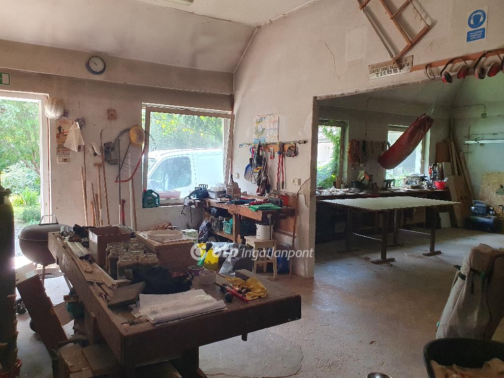 5 Szoba, tégla Építésű, 221 nm - AADAT.propertyImage (5)