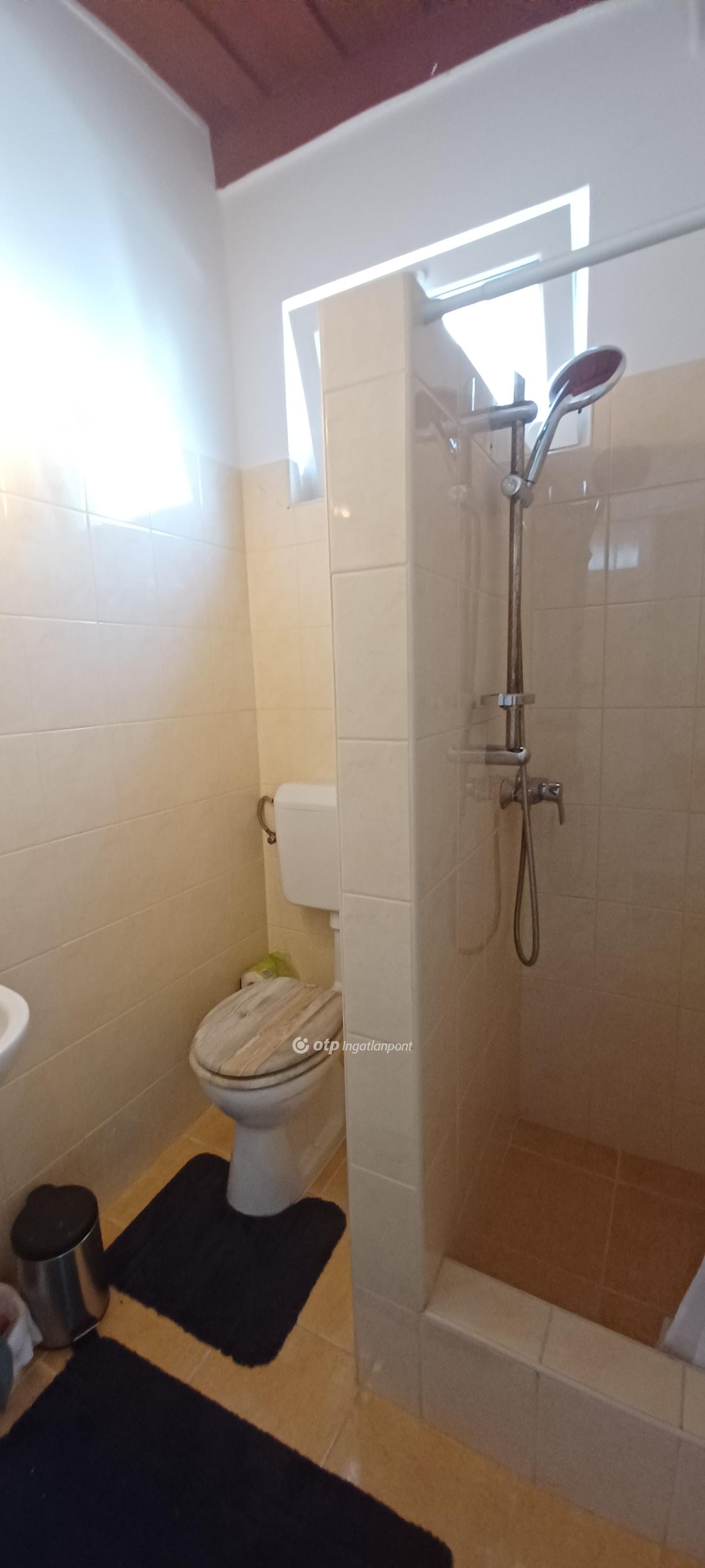 1+3 Szoba, tégla Építésű, 75 nm - AADAT.propertyImage (16)