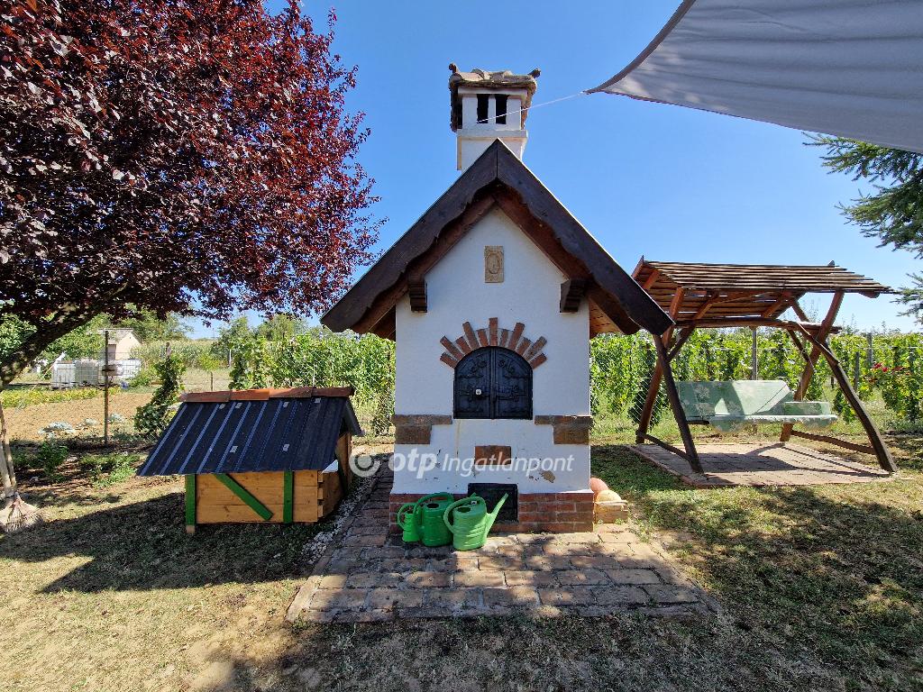 2 Szoba, tégla Építésű, 50 nm - AADAT.propertyImage (8)