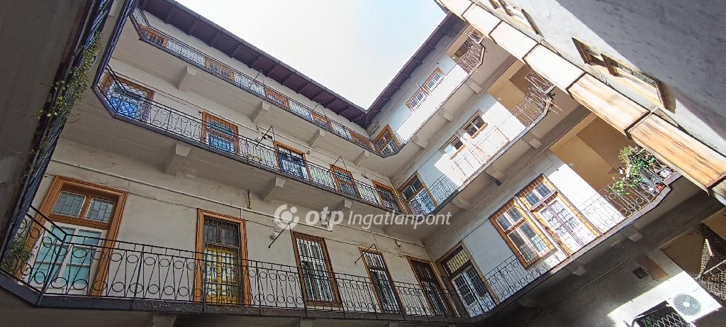 2 Szoba, tégla Építésű, 86 nm - AADAT.propertyImage (14)