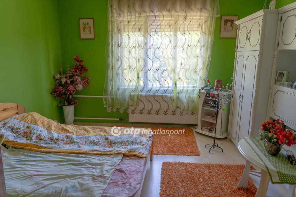 6 Szoba, tégla Építésű, 170 nm - AADAT.propertyImage (6)