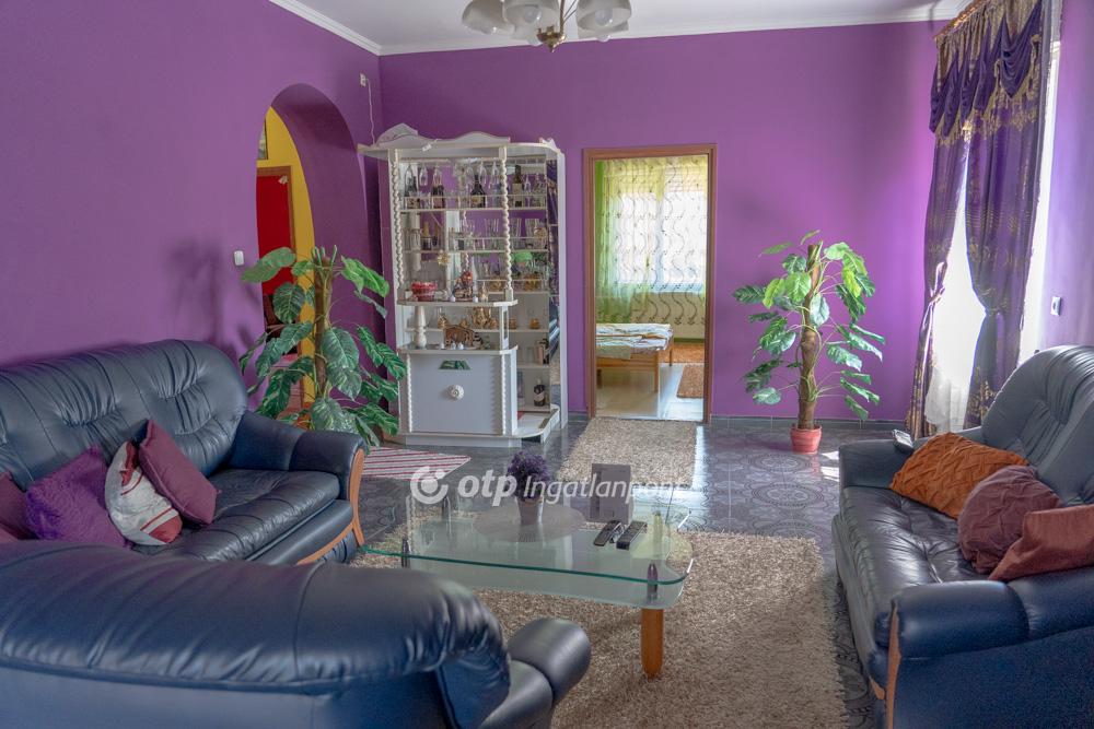 6 Szoba, tégla Építésű, 170 nm - AADAT.propertyImage (8)