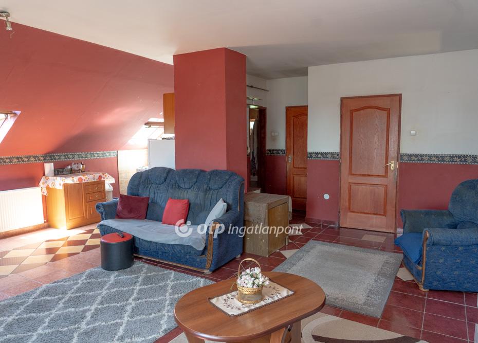 6 Szoba, tégla Építésű, 170 nm - AADAT.propertyImage (15)