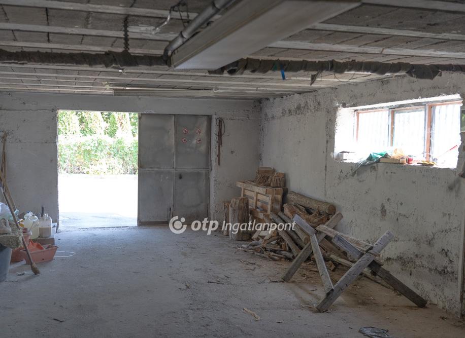 6 Szoba, tégla Építésű, 170 nm - AADAT.propertyImage (22)