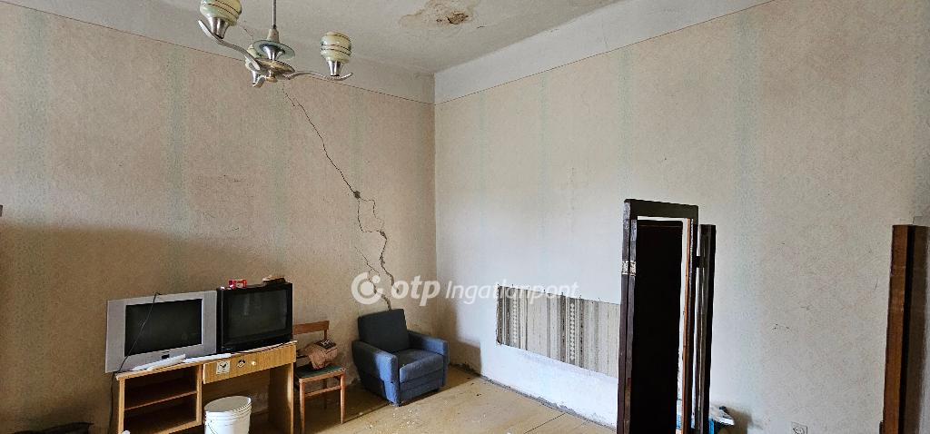 4 Szoba, vegyes falazat, 120 nm - AADAT.propertyImage (20)