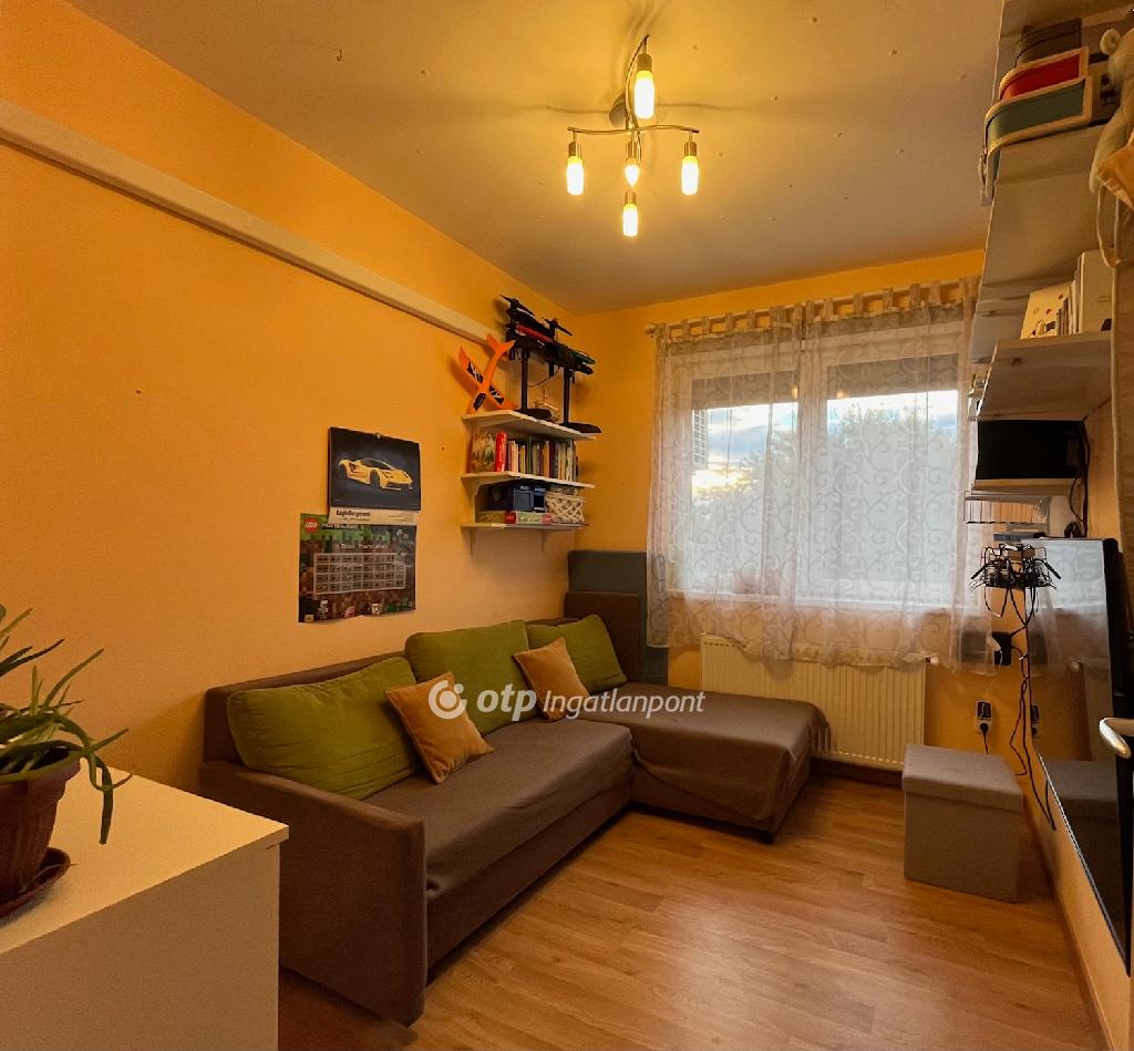 5 Szoba, tégla Építésű, 86 nm - AADAT.propertyImage (24)
