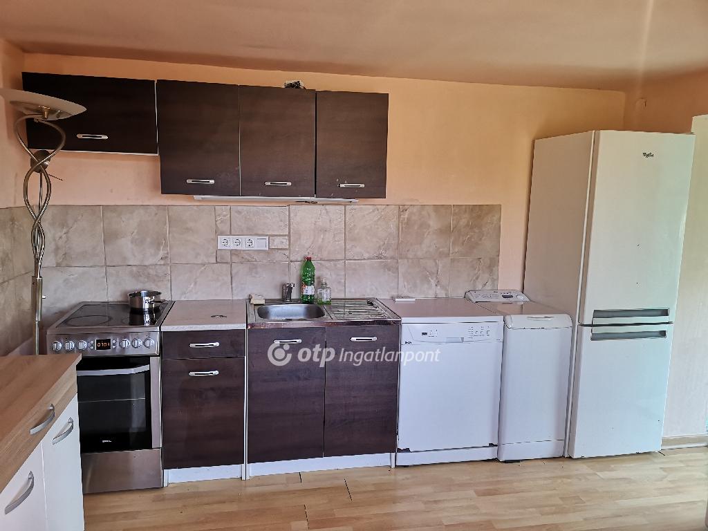 1 Szoba, tégla Építésű, 52 nm - AADAT.propertyImage (1)