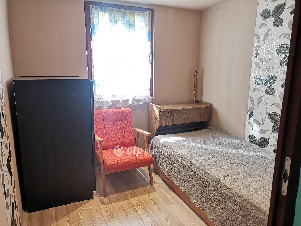 1 Szoba, tégla Építésű, 52 nm - AADAT.propertyImage (3)