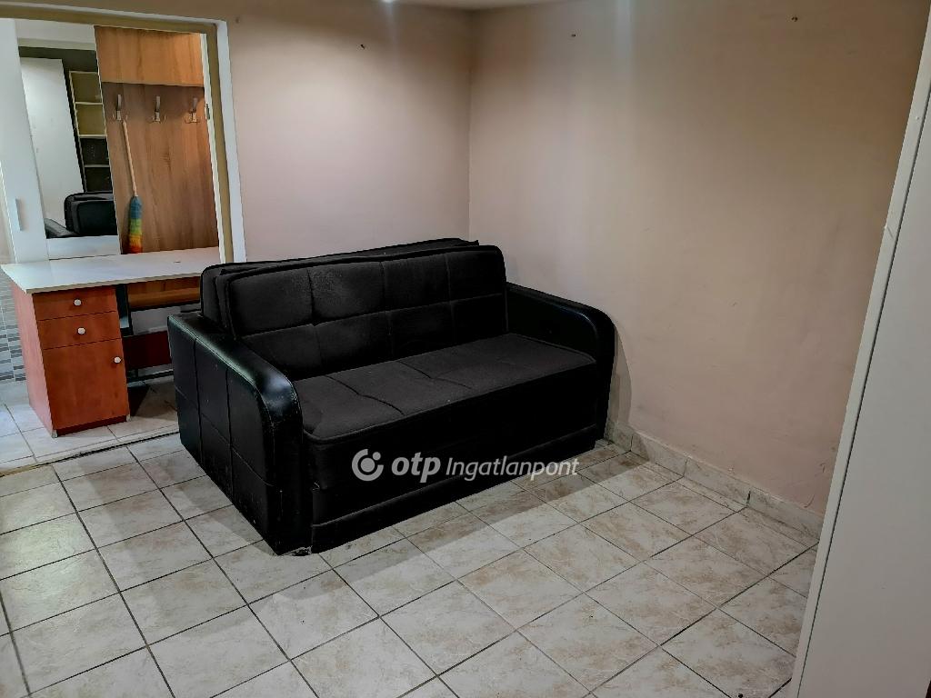 1 Szoba, tégla Építésű, 52 nm - AADAT.propertyImage (4)