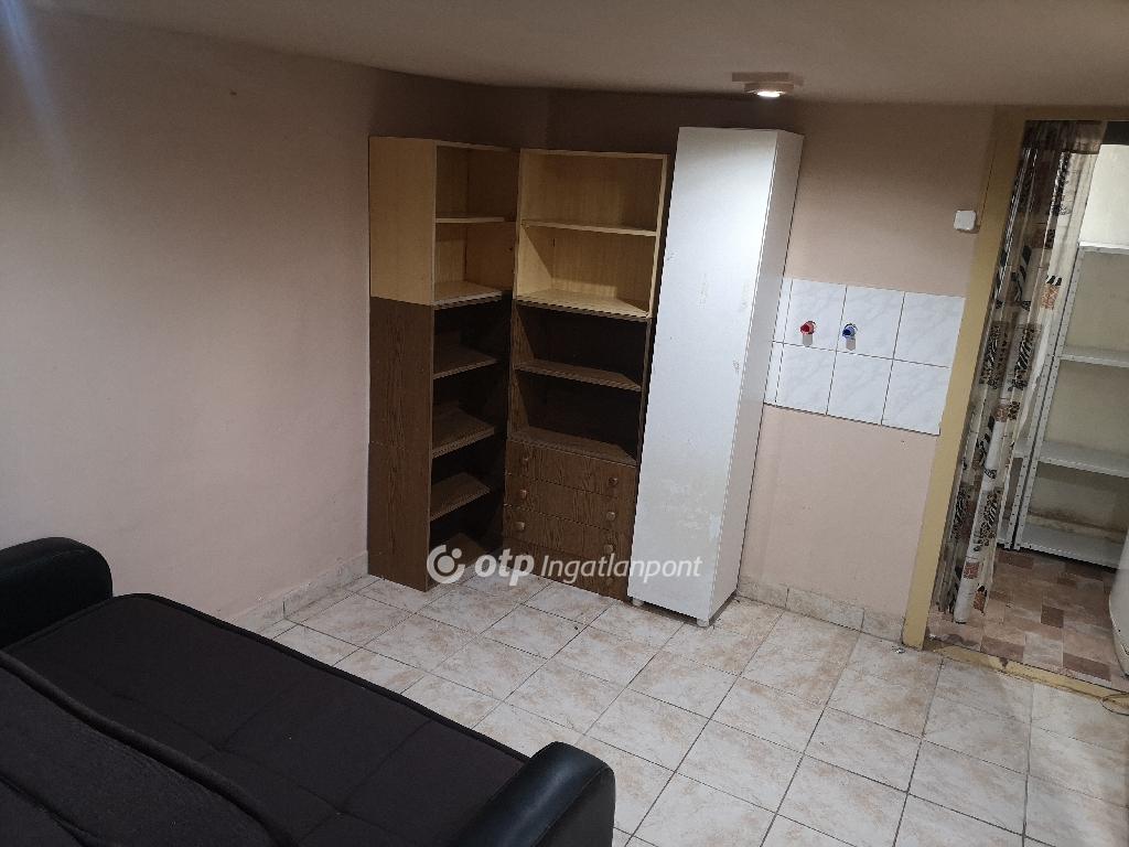 1 Szoba, tégla Építésű, 52 nm - AADAT.propertyImage (5)