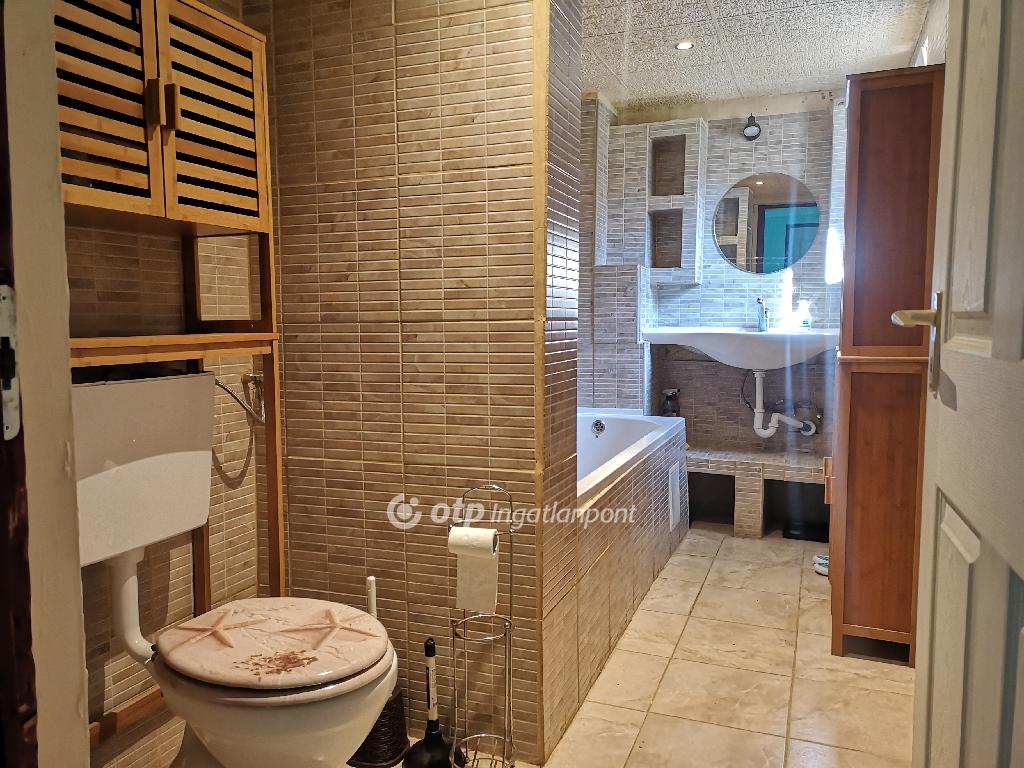 1 Szoba, tégla Építésű, 52 nm - AADAT.propertyImage (6)
