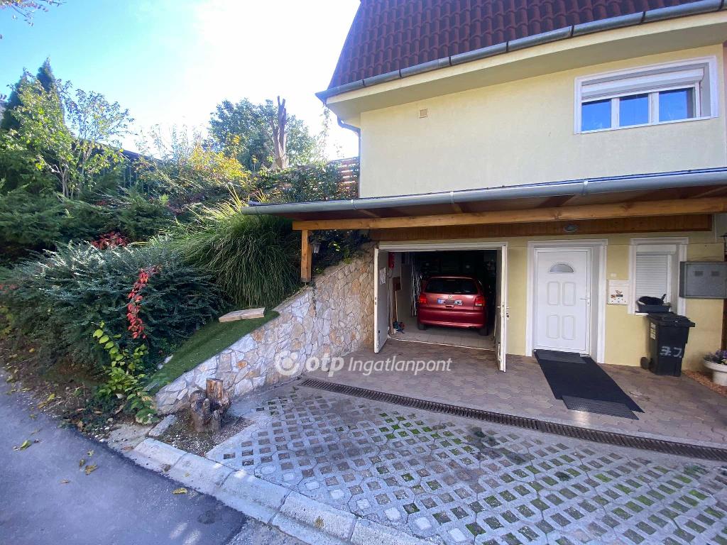2+2 Szoba, tégla Építésű, 114 nm - AADAT.propertyImage (20)
