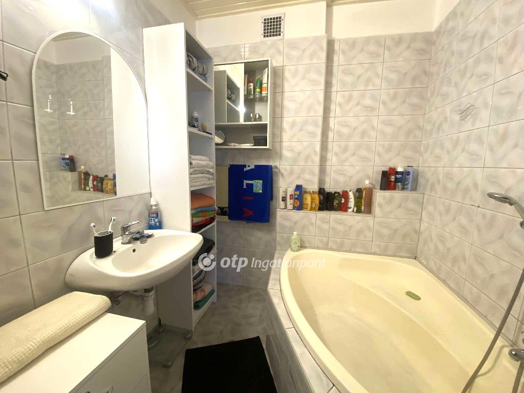 2+2 Szoba, tégla Építésű, 114 nm - AADAT.propertyImage (14)