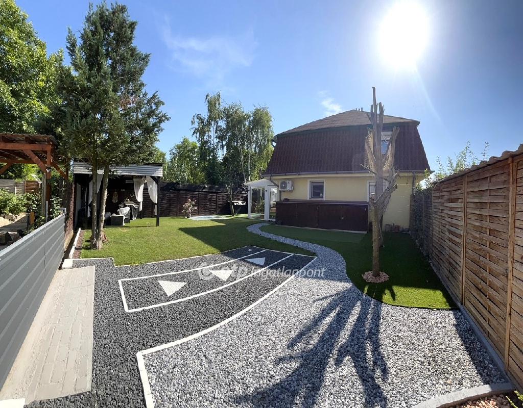 2+2 Szoba, tégla Építésű, 114 nm - AADAT.propertyImage (1)