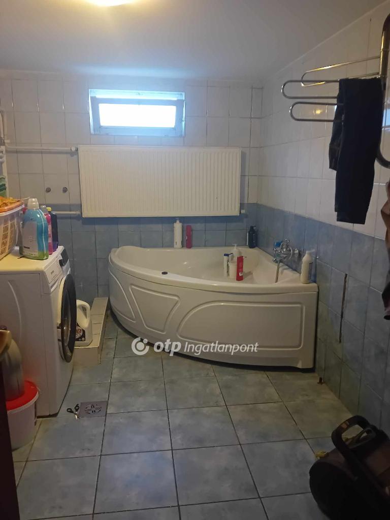 2+1 Szoba, vegyes falazat, 72 nm - AADAT.propertyImage (14)