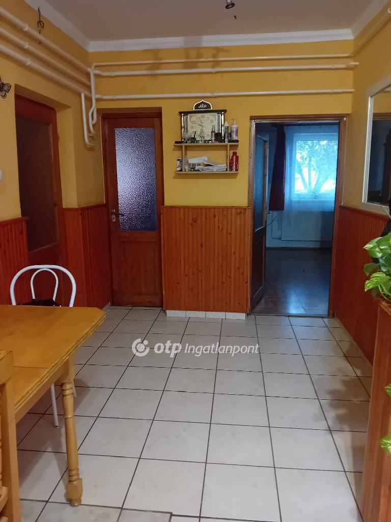 2+1 Szoba, vegyes falazat, 72 nm - AADAT.propertyImage (18)