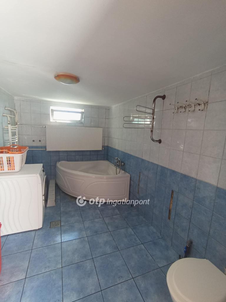 2+1 Szoba, vegyes falazat, 72 nm - AADAT.propertyImage (33)