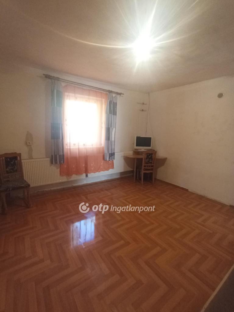 2+1 Szoba, vegyes falazat, 72 nm - AADAT.propertyImage (39)