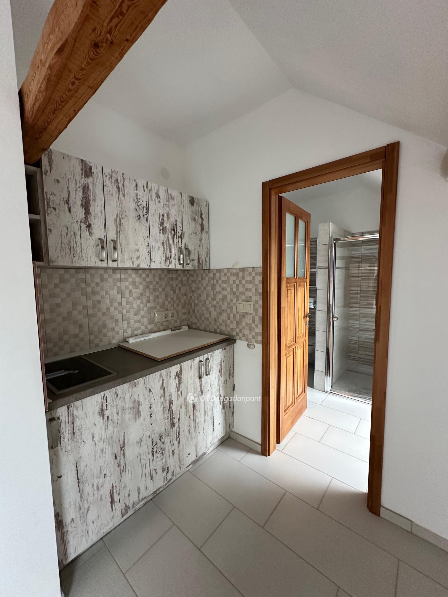 5 Szoba, tégla Építésű, 160 nm - AADAT.propertyImage (19)