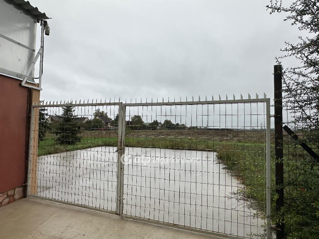 5 Szoba, tégla Építésű, 160 nm - AADAT.propertyImage (34)