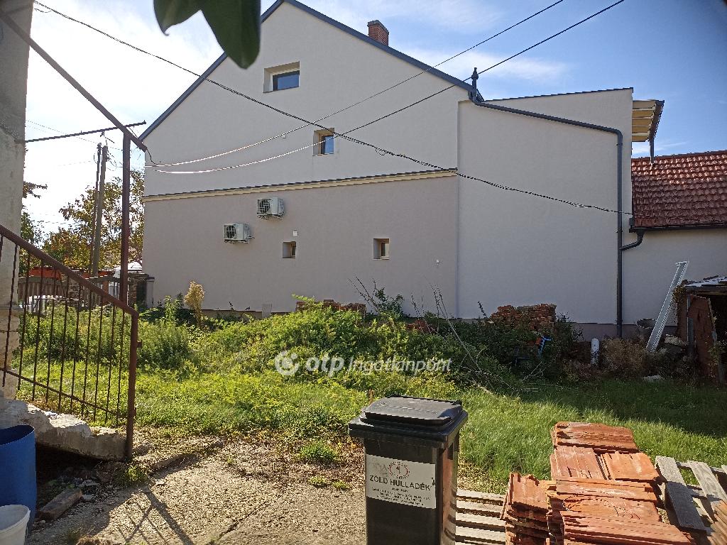 5 Szoba, tégla Építésű, 155 nm - AADAT.propertyImage (9)