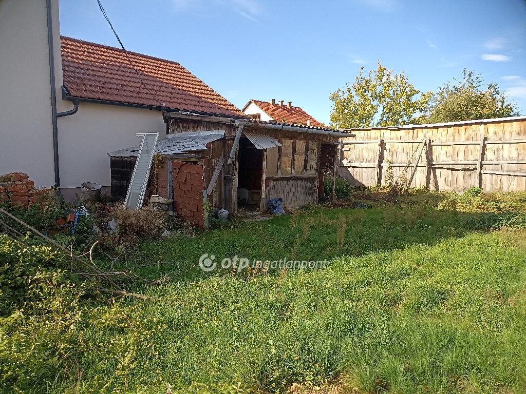 5 Szoba, tégla Építésű, 155 nm - AADAT.propertyImage (11)