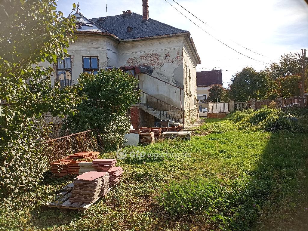 5 Szoba, tégla Építésű, 155 nm - AADAT.propertyImage (13)