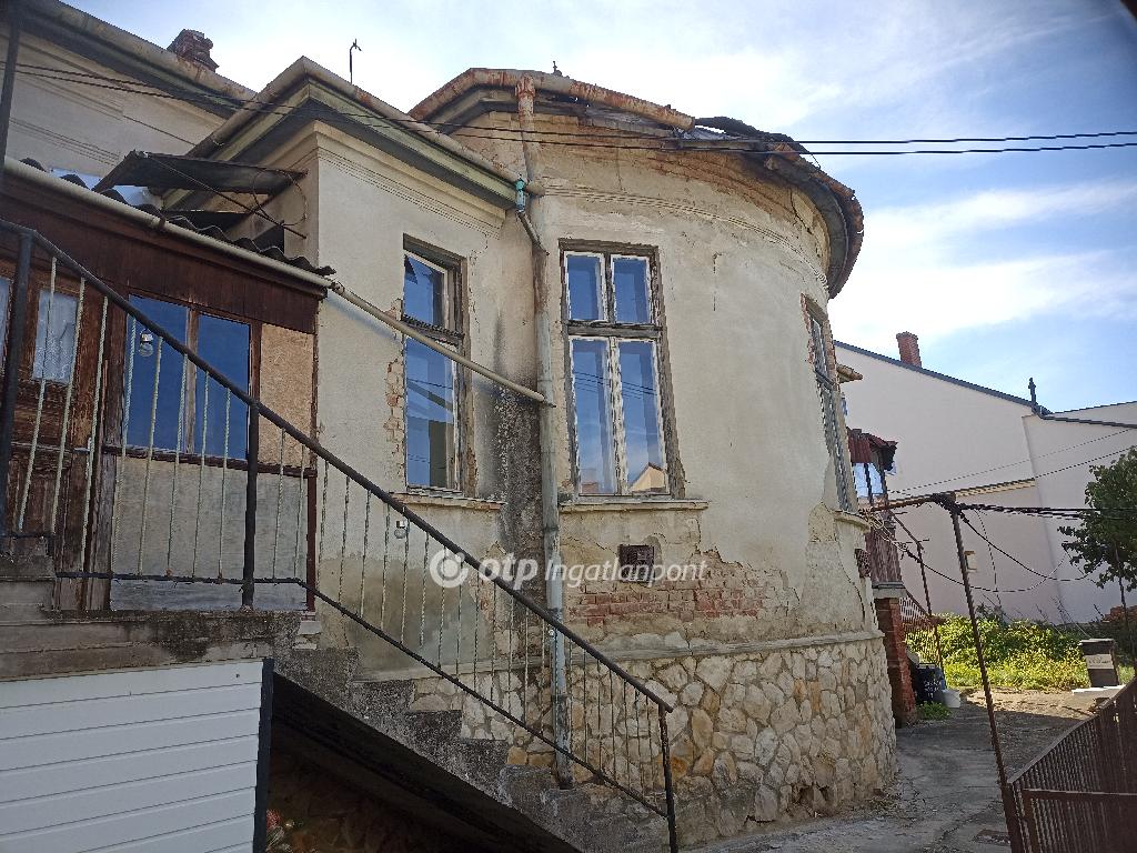 5 Szoba, tégla Építésű, 155 nm - AADAT.propertyImage (16)
