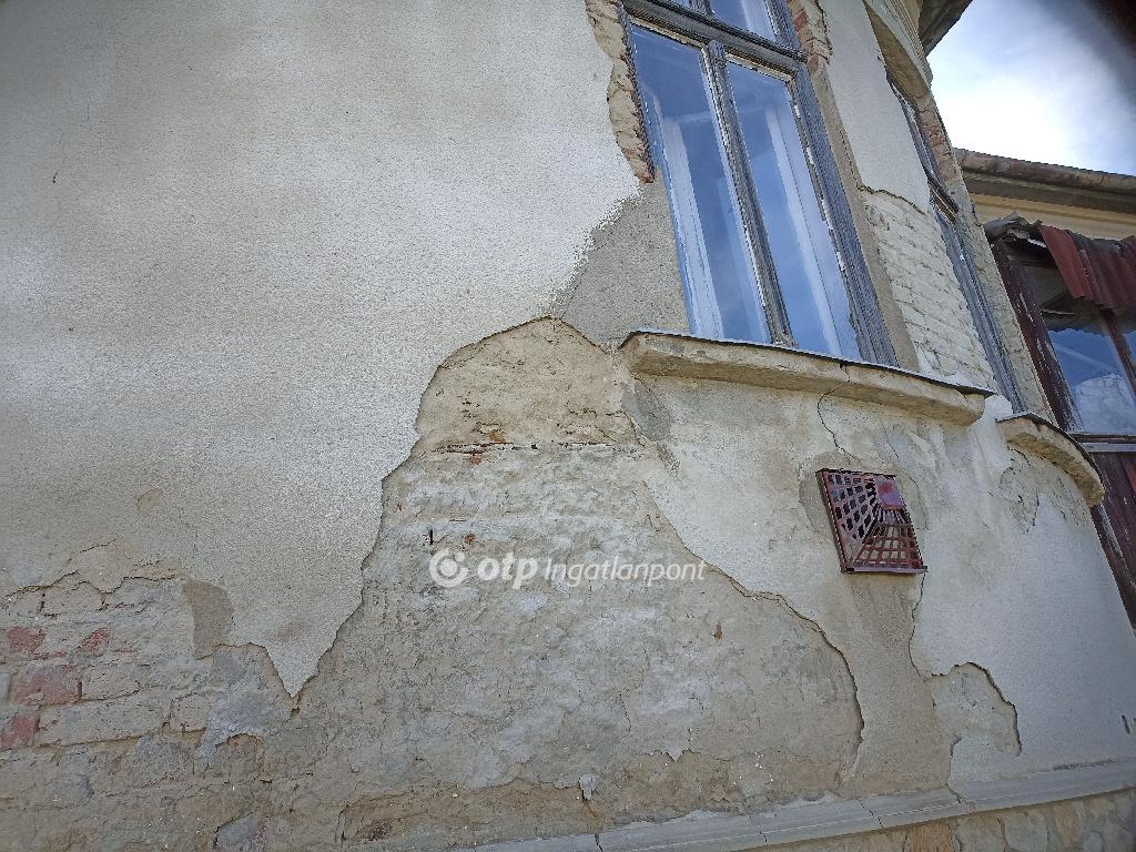 5 Szoba, tégla Építésű, 155 nm - AADAT.propertyImage (20)