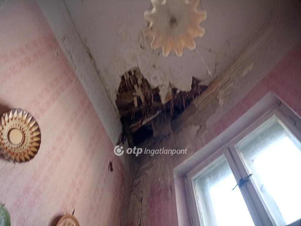 5 Szoba, tégla Építésű, 155 nm - AADAT.propertyImage (33)