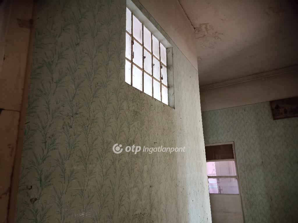 5 Szoba, tégla Építésű, 155 nm - AADAT.propertyImage (45)