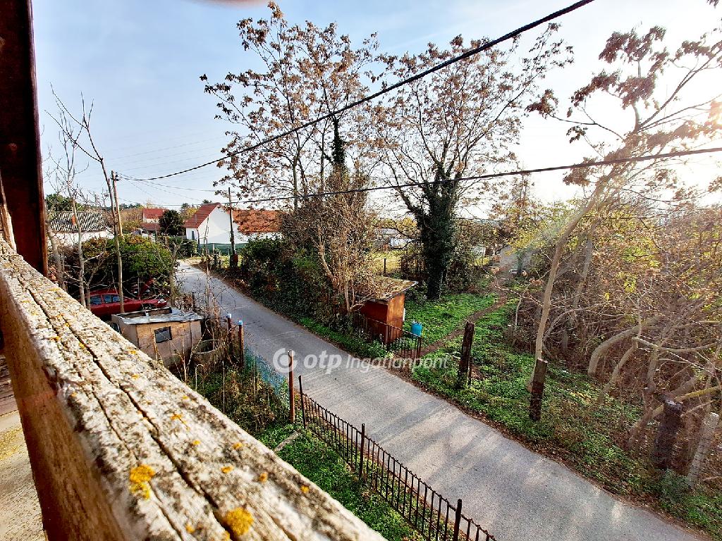 2 Szoba, tégla Építésű, 76 nm - AADAT.propertyImage (16)