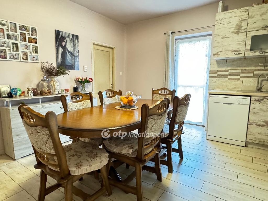 2 Szoba, vegyes falazat, 87 nm - AADAT.propertyImage (12)