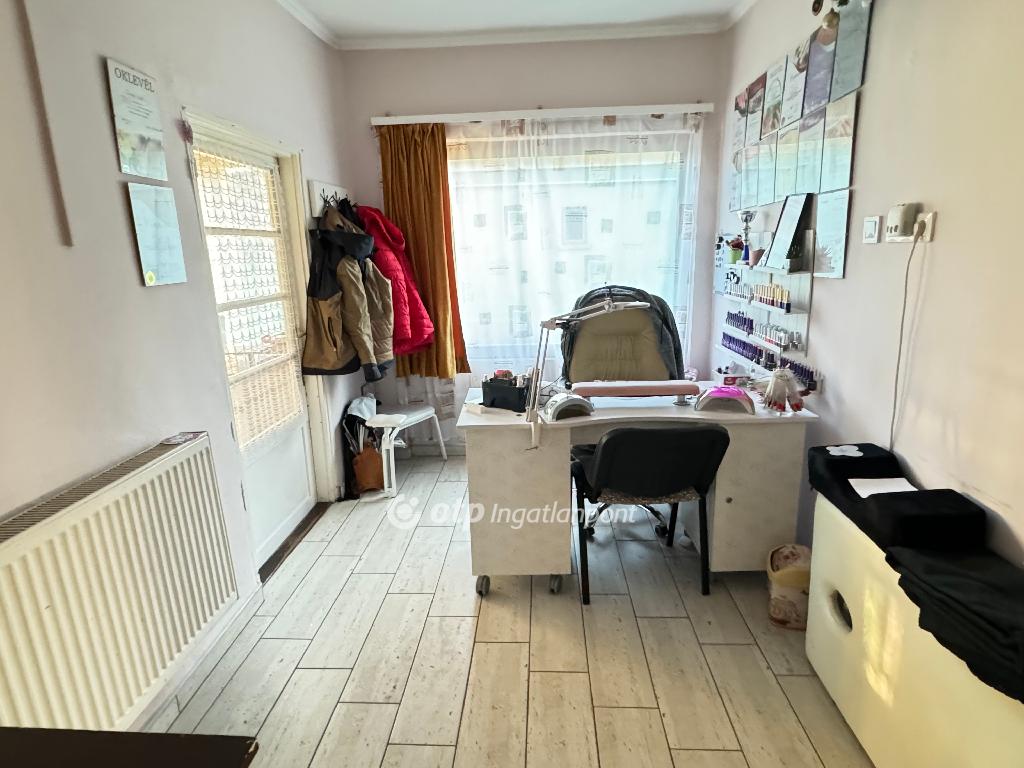 2 Szoba, vegyes falazat, 87 nm - AADAT.propertyImage (5)