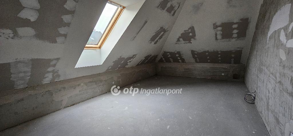 3 Szoba, tégla Építésű, 93.74 nm - AADAT.propertyImage (14)