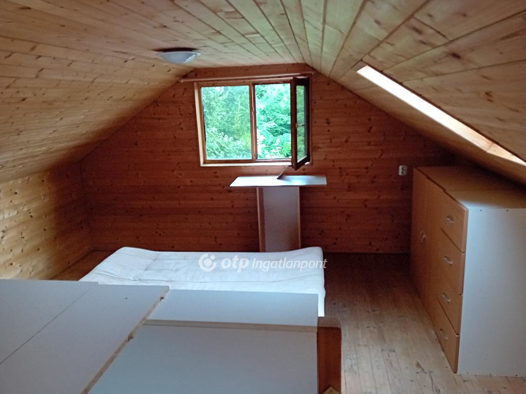 9+2 Szoba, tégla Építésű, 242 nm - AADAT.propertyImage (12)