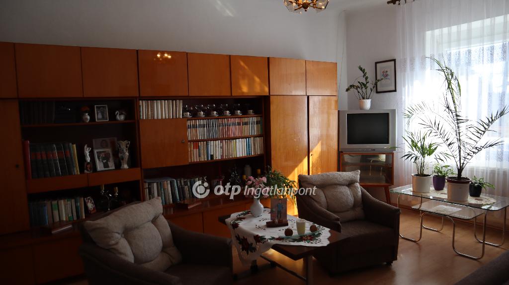 2 Szoba, vegyes falazat, 80 nm - AADAT.propertyImage (21)
